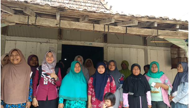Pertemuan Peningkatan Kemampuan Keluarga (P2K2) di Desa Sari
