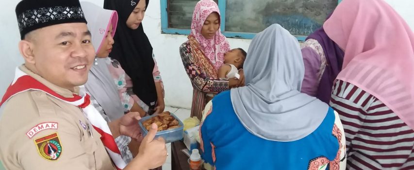 Peningkatan Pendapatan Keluarga melalui Pelatihan Pembuatan Kue guna Memberi Stimulan bagi UPPKS di Desa Mlatiharjo Kecamatan Gajah