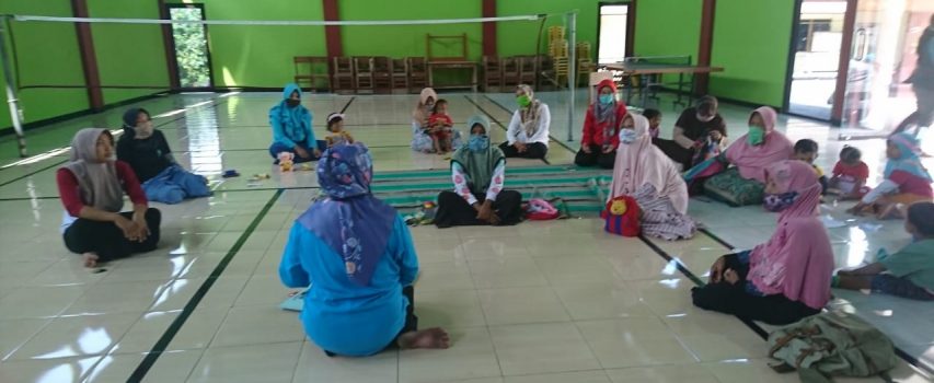 Kelas Ibu Balita di Desa Tambirejo